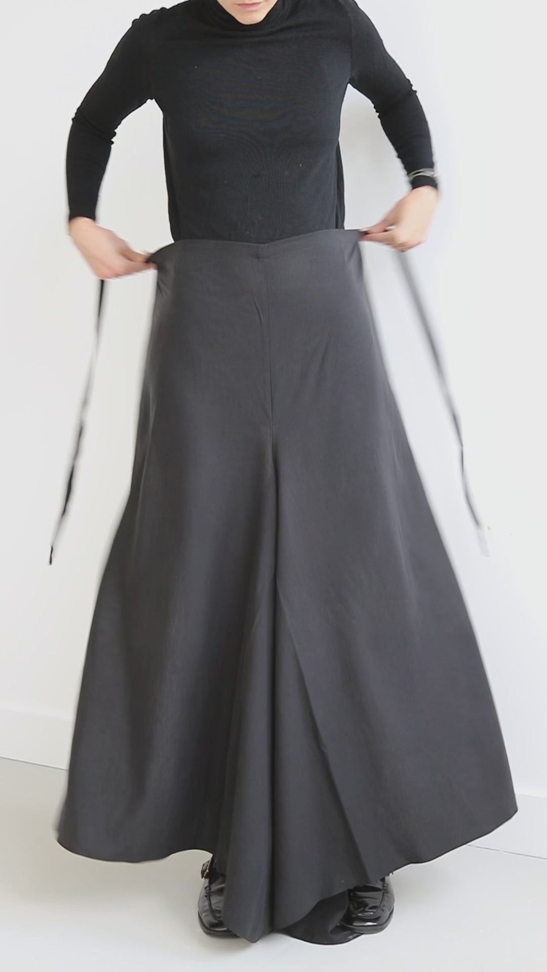 Blue Nude ~ Slow Fashion Brand - Casa Wrap Tie Pant in Ink Black
